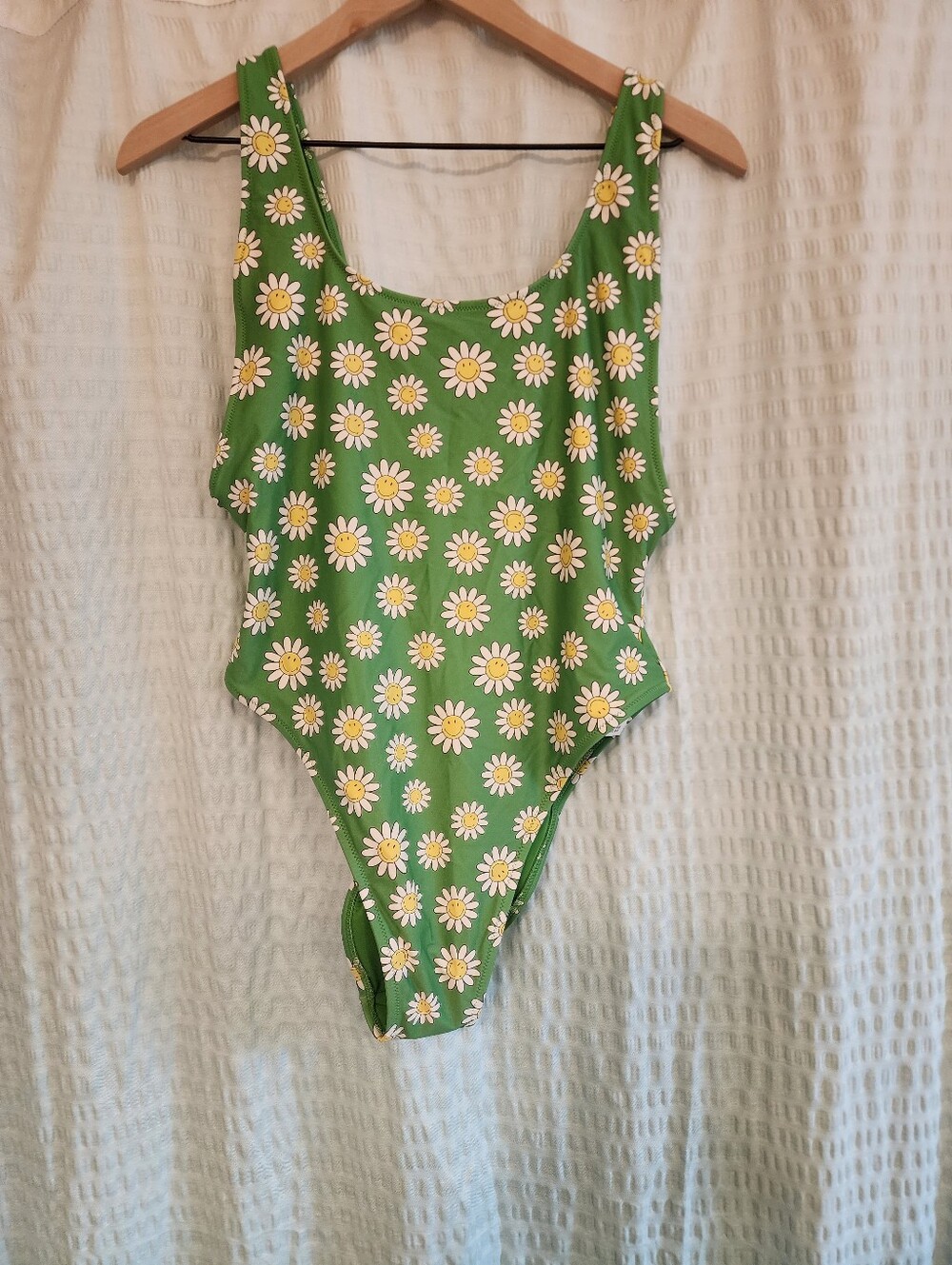 Aerie Green Happy Daisy One-Piece Swimsuit - Sz Large - NWT